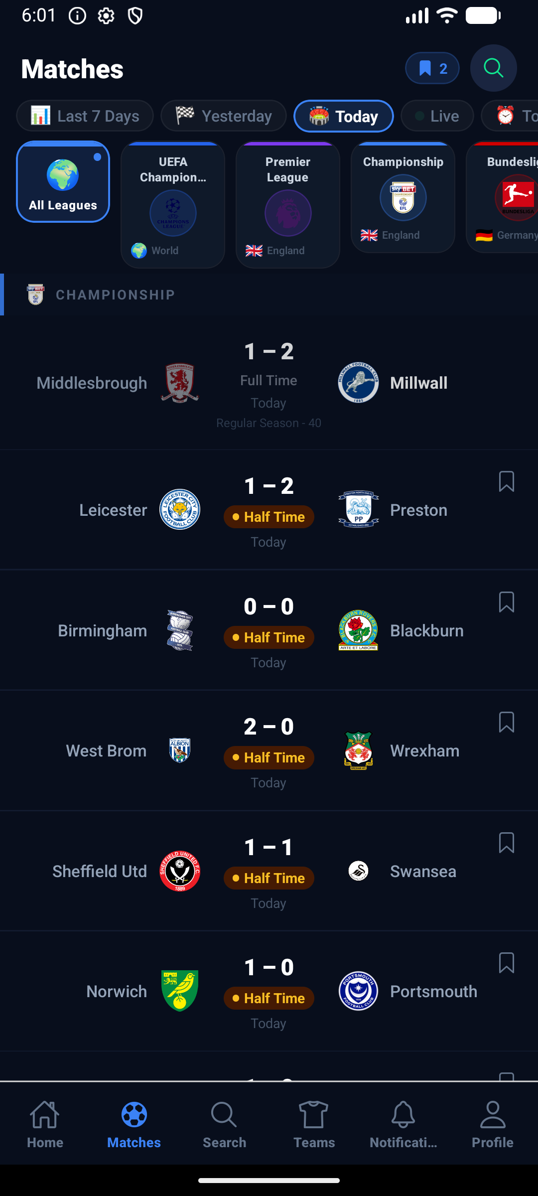 Matches screen showing live and today's scores